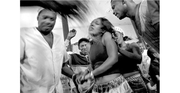 Serie sobre rituales religiosos tradicionales en Cuba. Fotos: Raúl Ortega