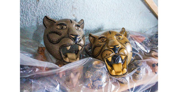 Jaguares en el taller de Margarita Gómez, Amatenango del Valle, Chiapas. Foto: Justine Monter Cid