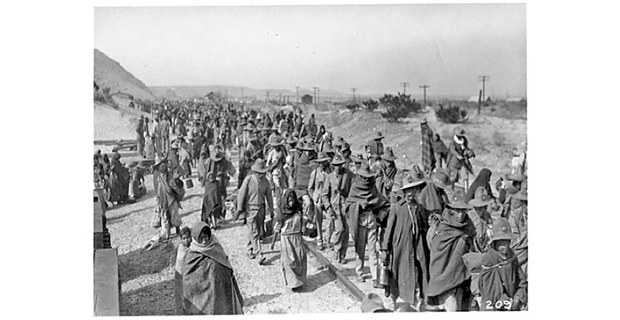 Refugiados mexicanos en El Paso, Texas, 1916. Foto: Ottis Aultman