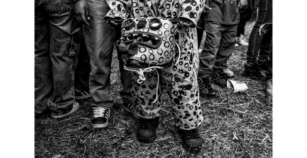 Esperando turno en la batalla, Acatlán, Guerrero, mayo de 2025. Foto: Mario Olarte